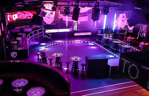 Exklusive Beschallungslösung im Kiss und Gold Club